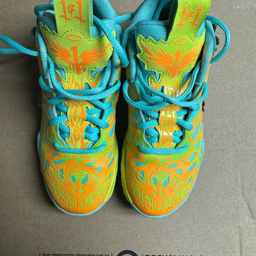 MB4 Scooby Doo Lamelo Ball Size 1